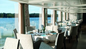 1548638479.4117_r668_Viking River Cruises Viking Longships Interior Restaurant.jpg